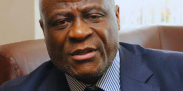 Constant Omari détruit la CAF